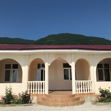 Davel Hotel Gagra Ngoại thất bức ảnh