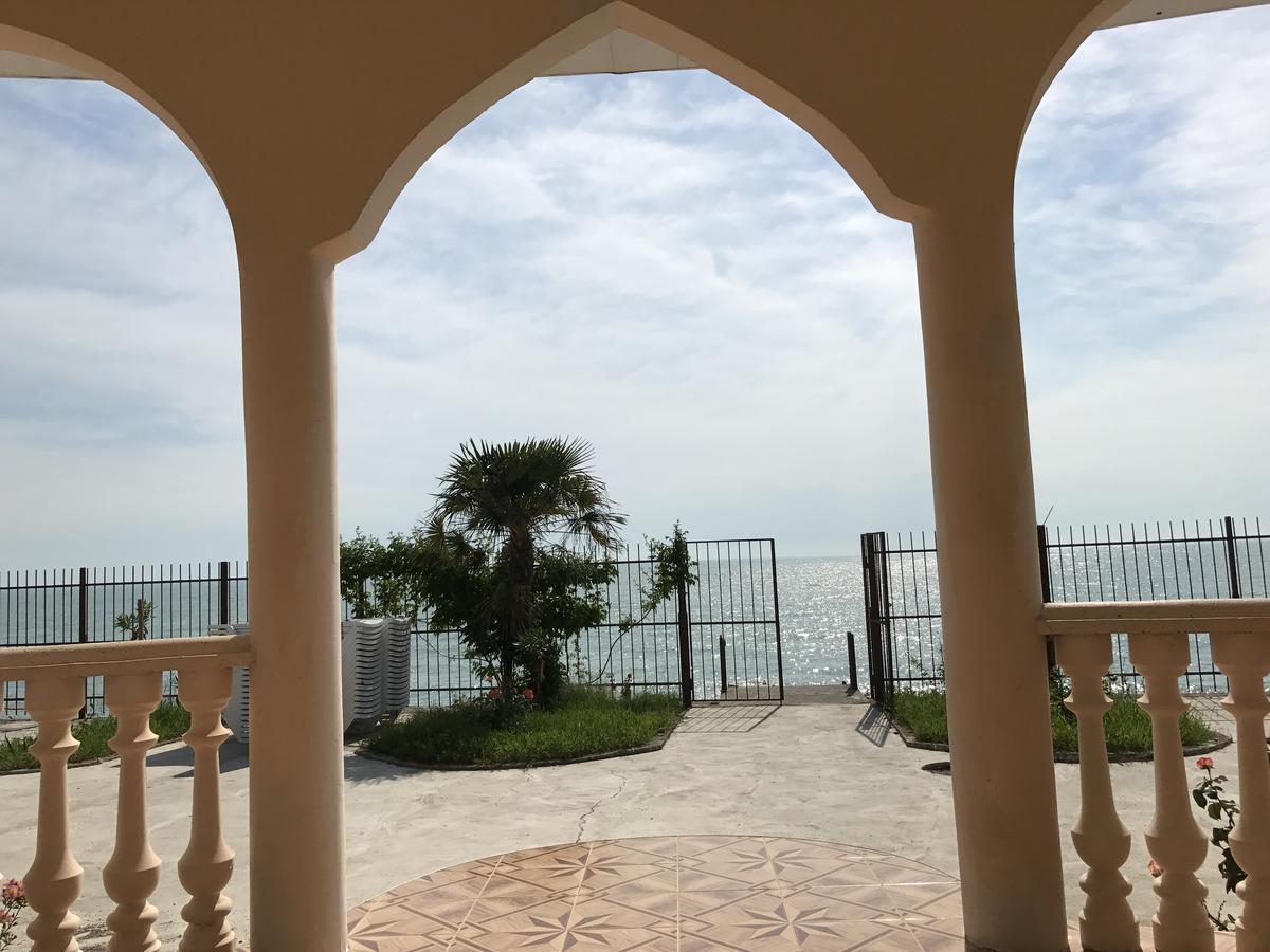 Davel Hotel Gagra Ngoại thất bức ảnh
