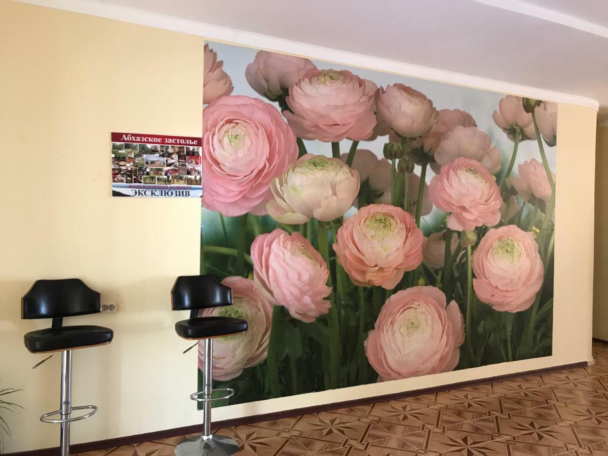 Davel Hotel Gagra Ngoại thất bức ảnh