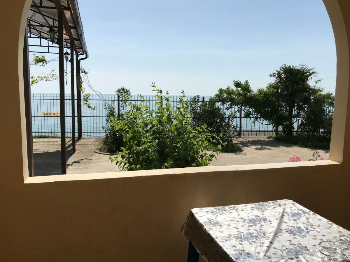 Davel Hotel Gagra Ngoại thất bức ảnh