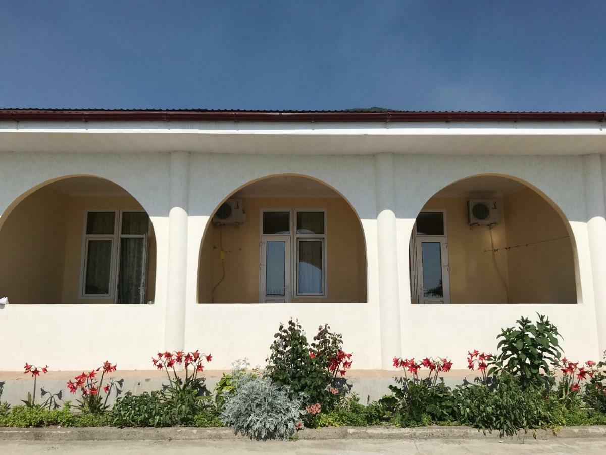 Davel Hotel Gagra Ngoại thất bức ảnh